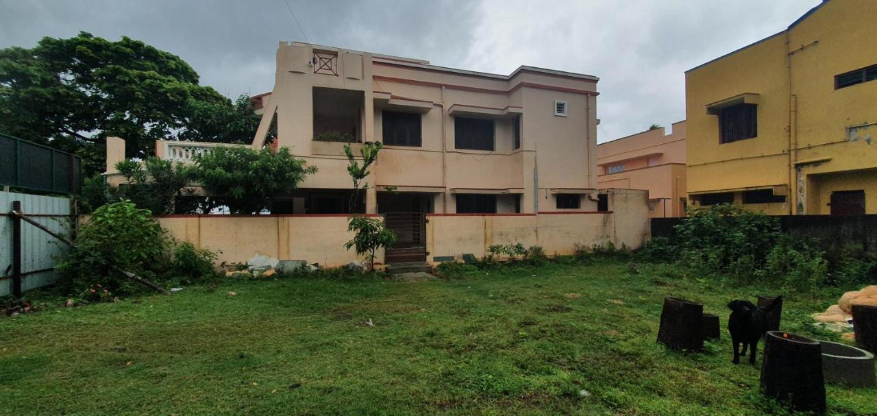 Oonjal Veedu Apartamento Kuttālam Exterior foto